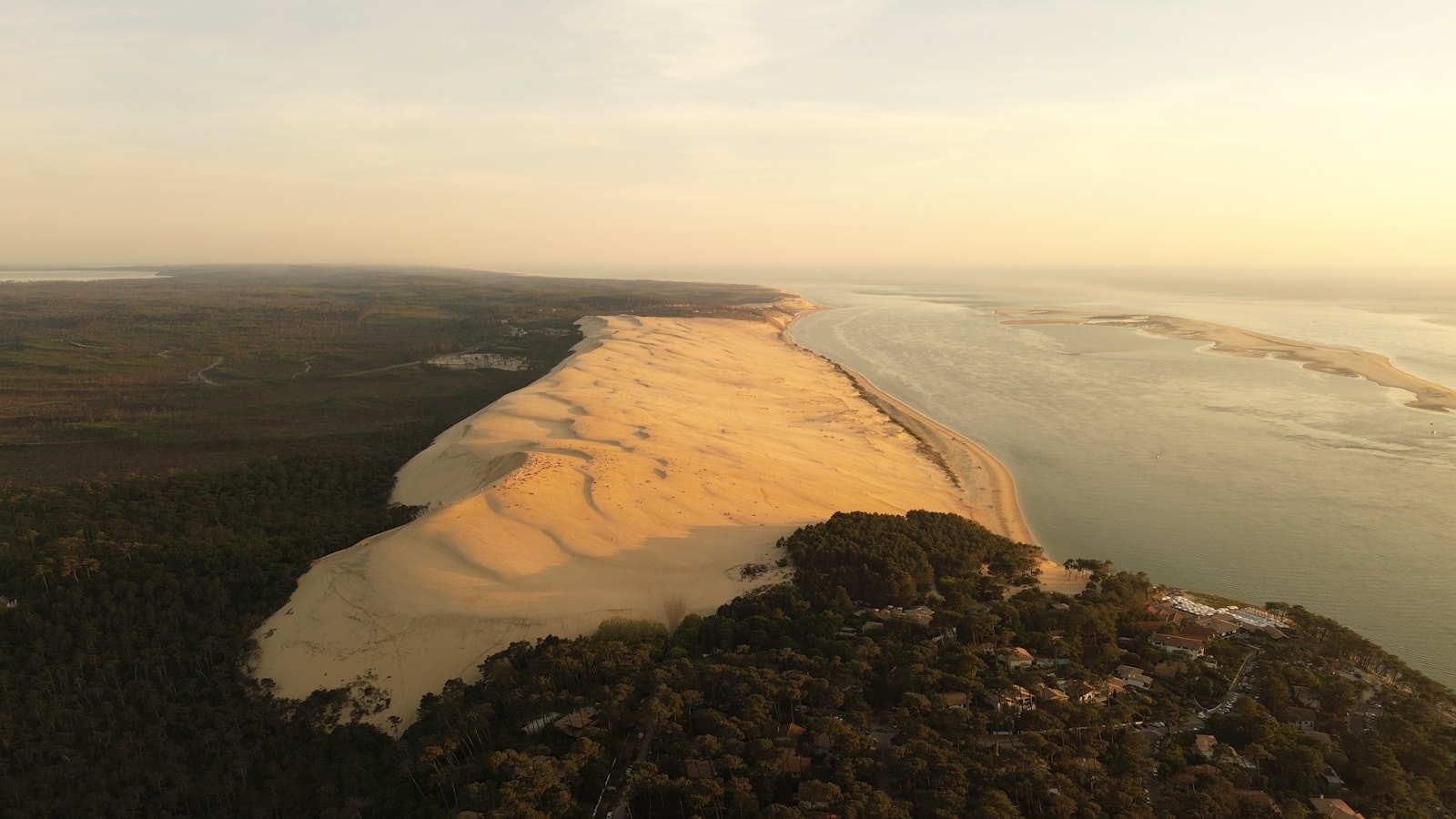 Dune du Pilat et Bassin d'Arcachon, trajet VTC chauffeur privé depuis Bordeaux en 50 minutes